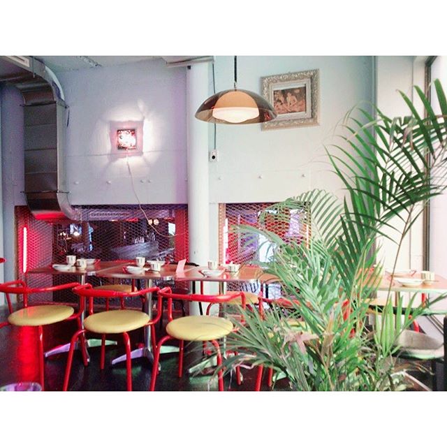 place_img
