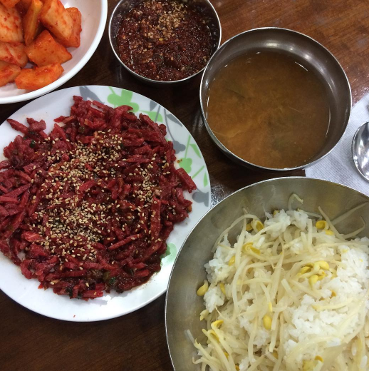 출처 : 왕관식당 인스타그램 검색 결과