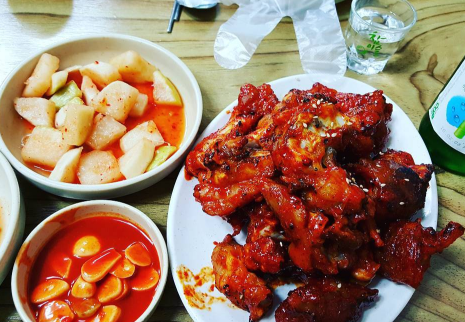 출처 : 적덕식당 인스타그램 검색 결과