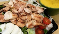 투고샐러드 매장 이미지