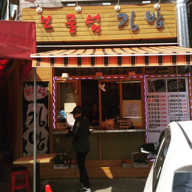 place_img