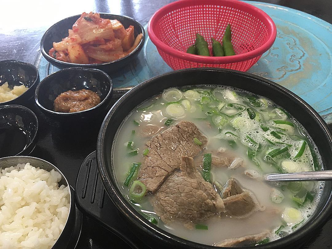 http://instagram.com/explore/tags/백성원해장국