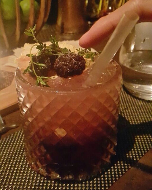http://instagram.com/explore/tags/압구정스틸