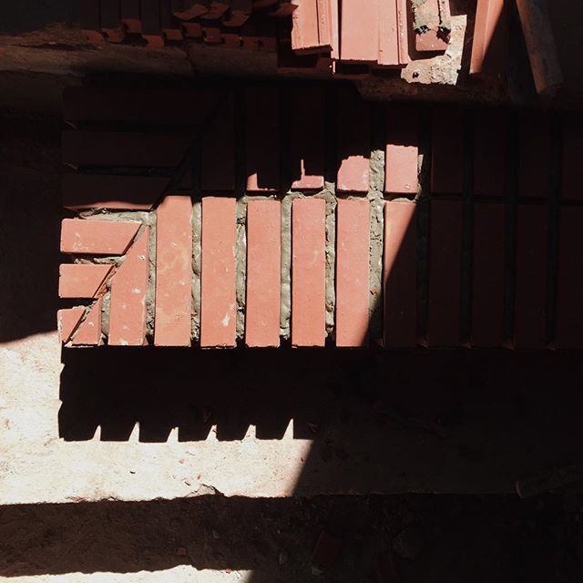 place_img