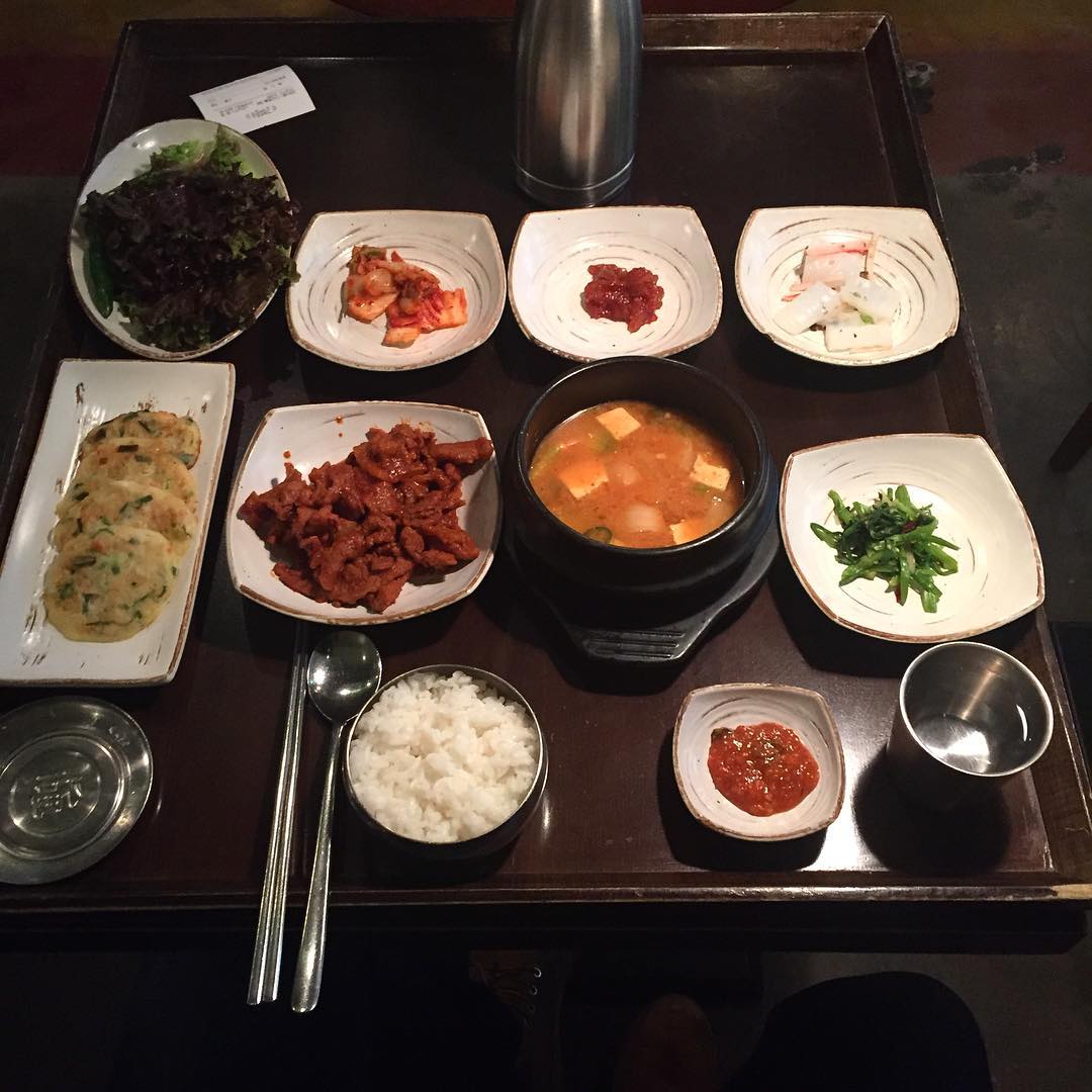 출처 : 더심플한테이블(메세나폴리스점) 인스타그램 검색 결과