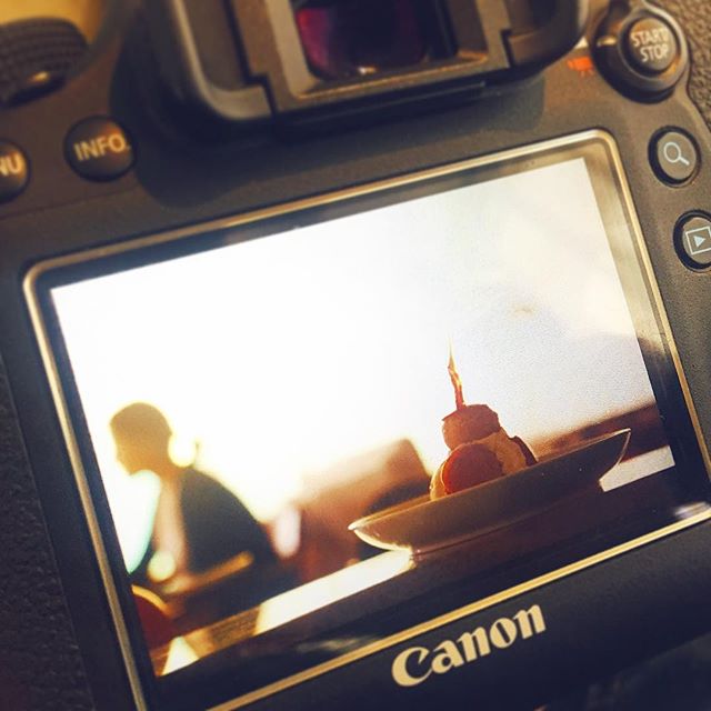 http://instagram.com/explore/tags/모던테이블