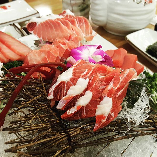   http://instagram.com/explore/tags/큰물참치