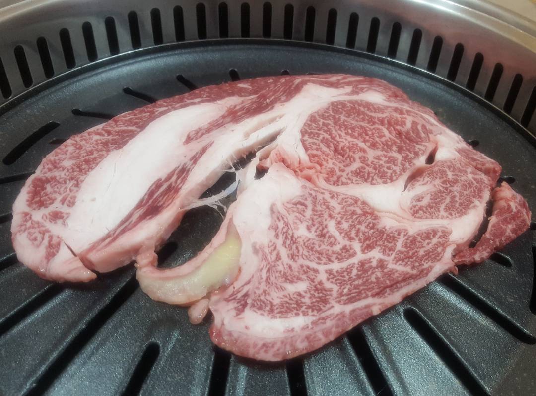 영일식육식당 - 부산, 동래구 온천장 명륜 | 맛집검색 식신