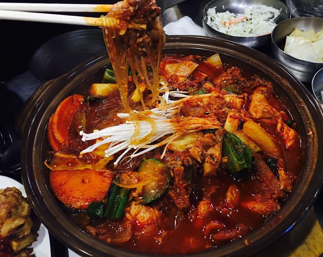 출처 : 타이타닉찜닭똥집 인스타그램 검색 결과