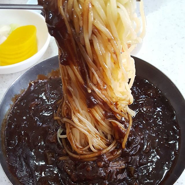 출처 : 미도반점 인스타그램 검색 결과