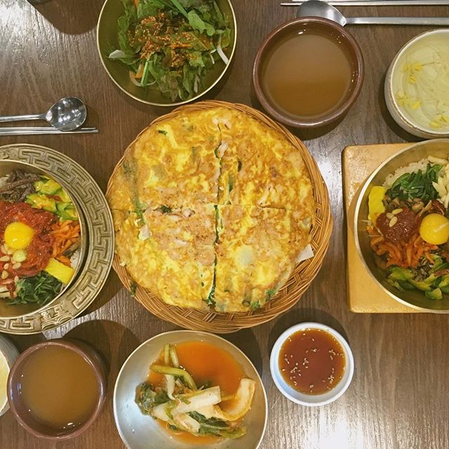 http://instagram.com/explore/tags/고궁수라간