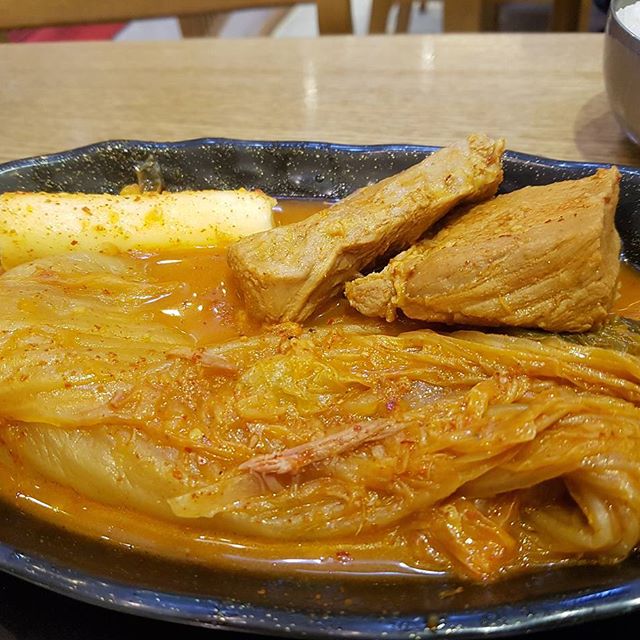 http://instagram.com/explore/tags/서울덮밥