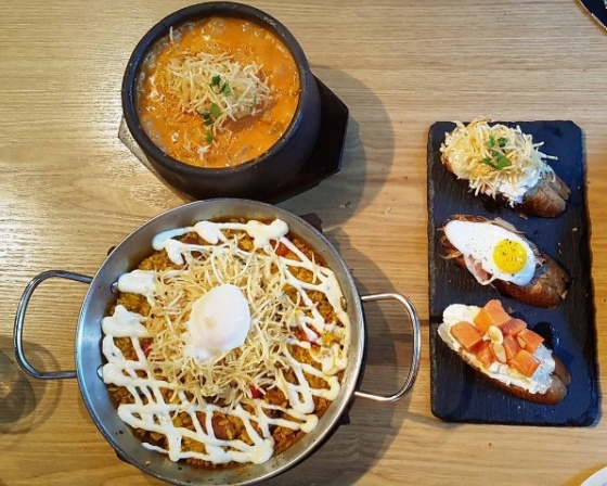 리얼스페인 , 서울 강남구 강남대로 438