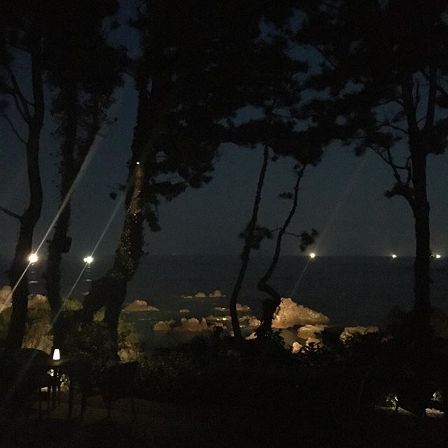 place_img