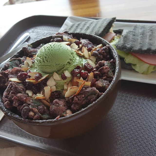 출처 :쉼표 인스타그램 검색 결과 