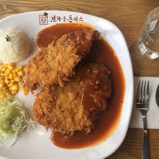 브라운돈까스 강남본점 - 서울 강남, 압구정 | 맛집검색 식신