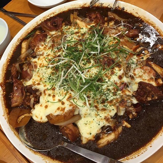홍수계찜닭 을지로 센터원점 - 서울 강북, 을지로 | 맛집검색 식신