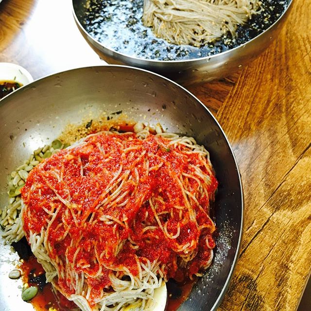   출처 : 범부메밀국수 인스타그램 검색 결과