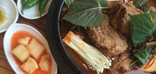 순우리감자탕