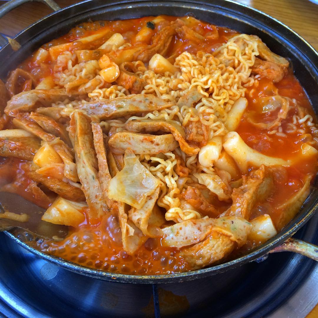 출처 : 중동오뎅집  인스타그램 검색 결과