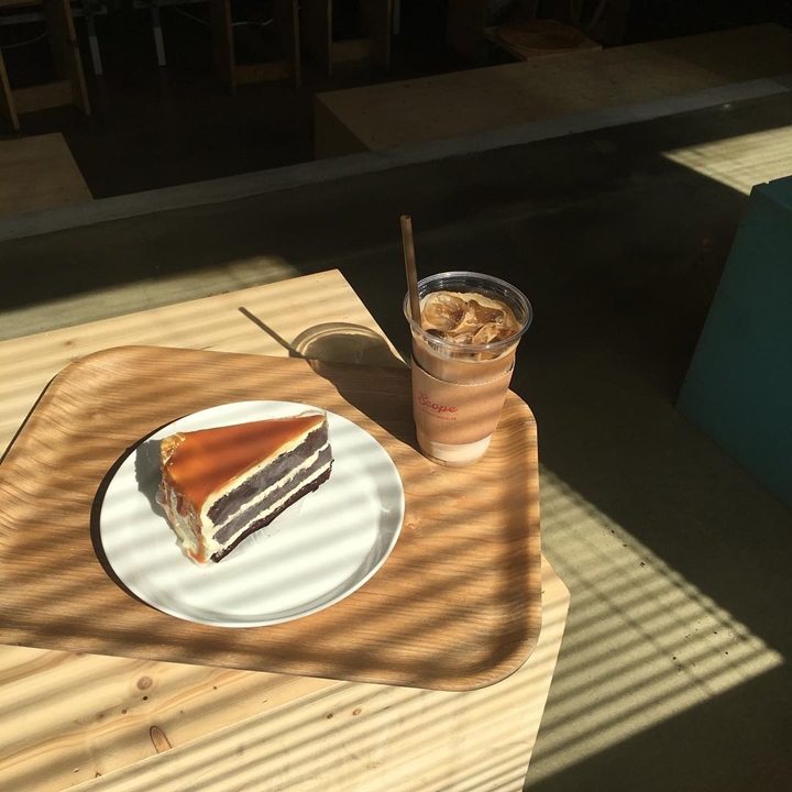 place_img