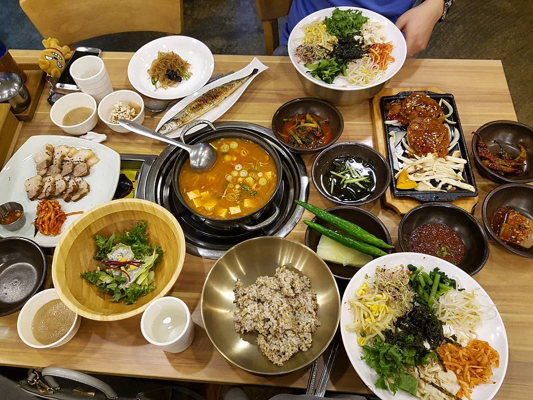 출처 : 꽁당보리밥 인스타그램 검색 결과