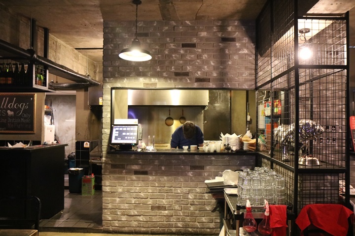 place_img