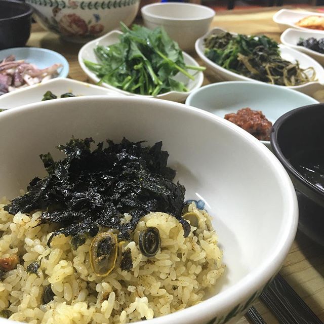 출처 : 두꺼비식당 인스타그램 검색 결과