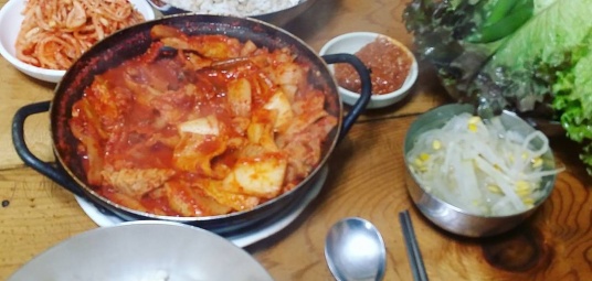 간판없는김치찌개