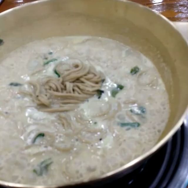  출처 :밀란국수 인스타그램 검색 결과