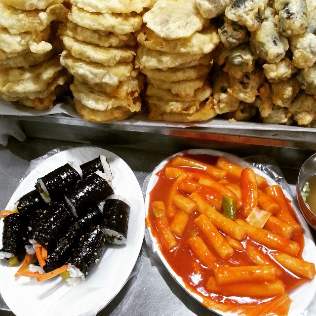 출처 : 현대떡볶이 인스타그램 검색 결과