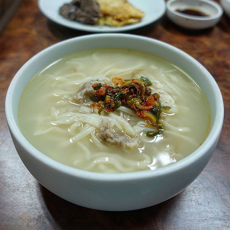 밀양손칼국수집 - 서울 강북, 고려대 성신여대 돈암동 | 맛집검색 식신