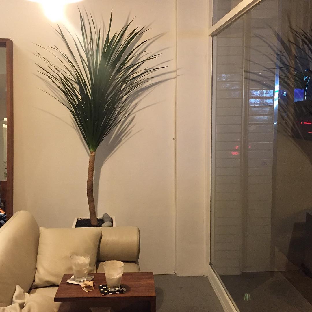 place_img