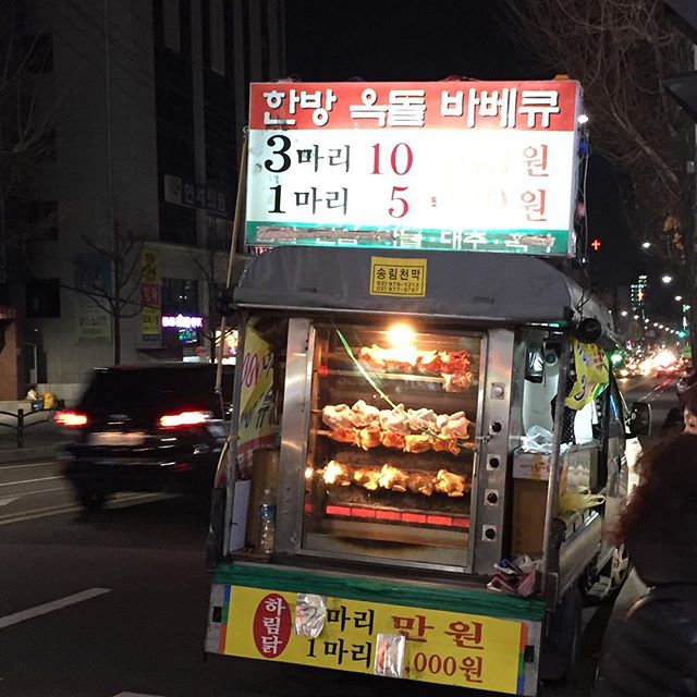 place_img