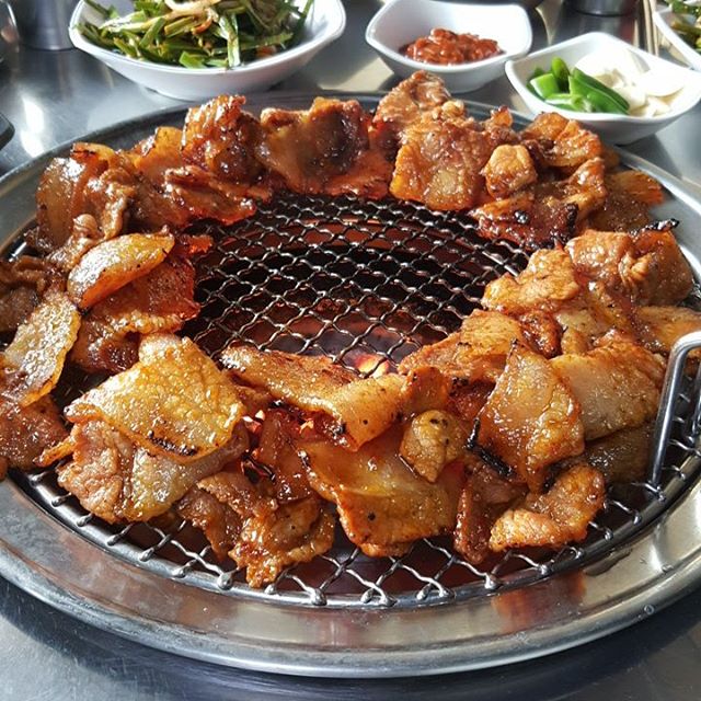 출처 : 현암뚝방구이 인스타그램 검색 결과