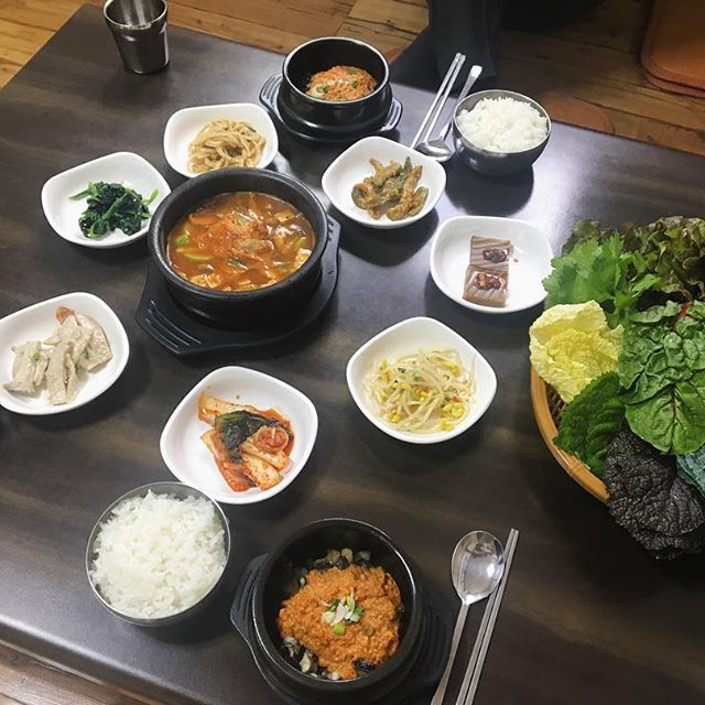 	   출처 :폭포가든 인스타그램 검색 결과