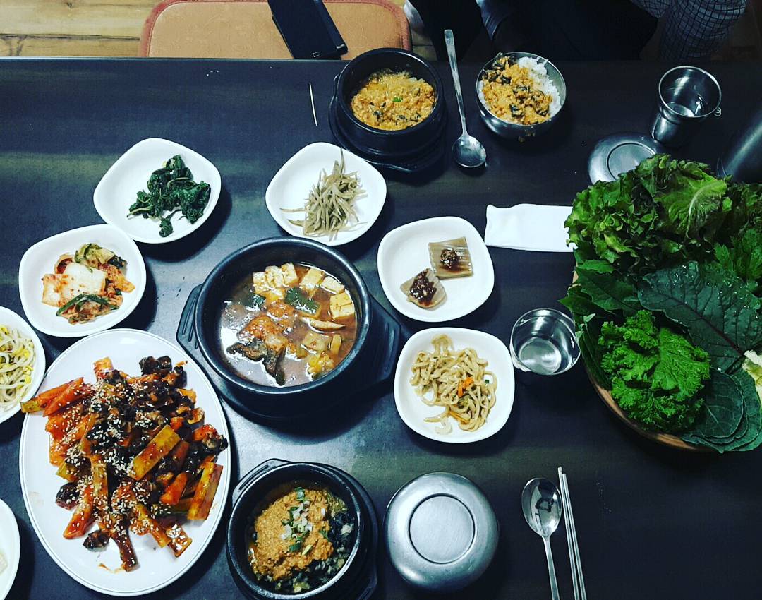 	   출처 :폭포가든 인스타그램 검색 결과