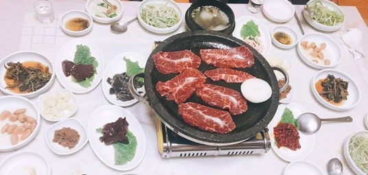 금탑회관