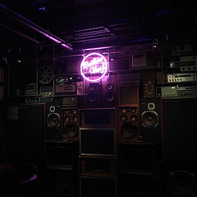 place_img