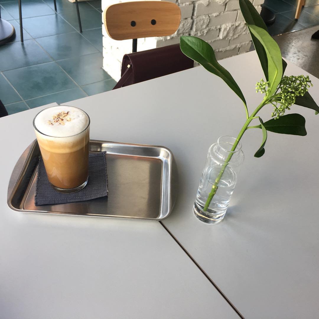 place_img