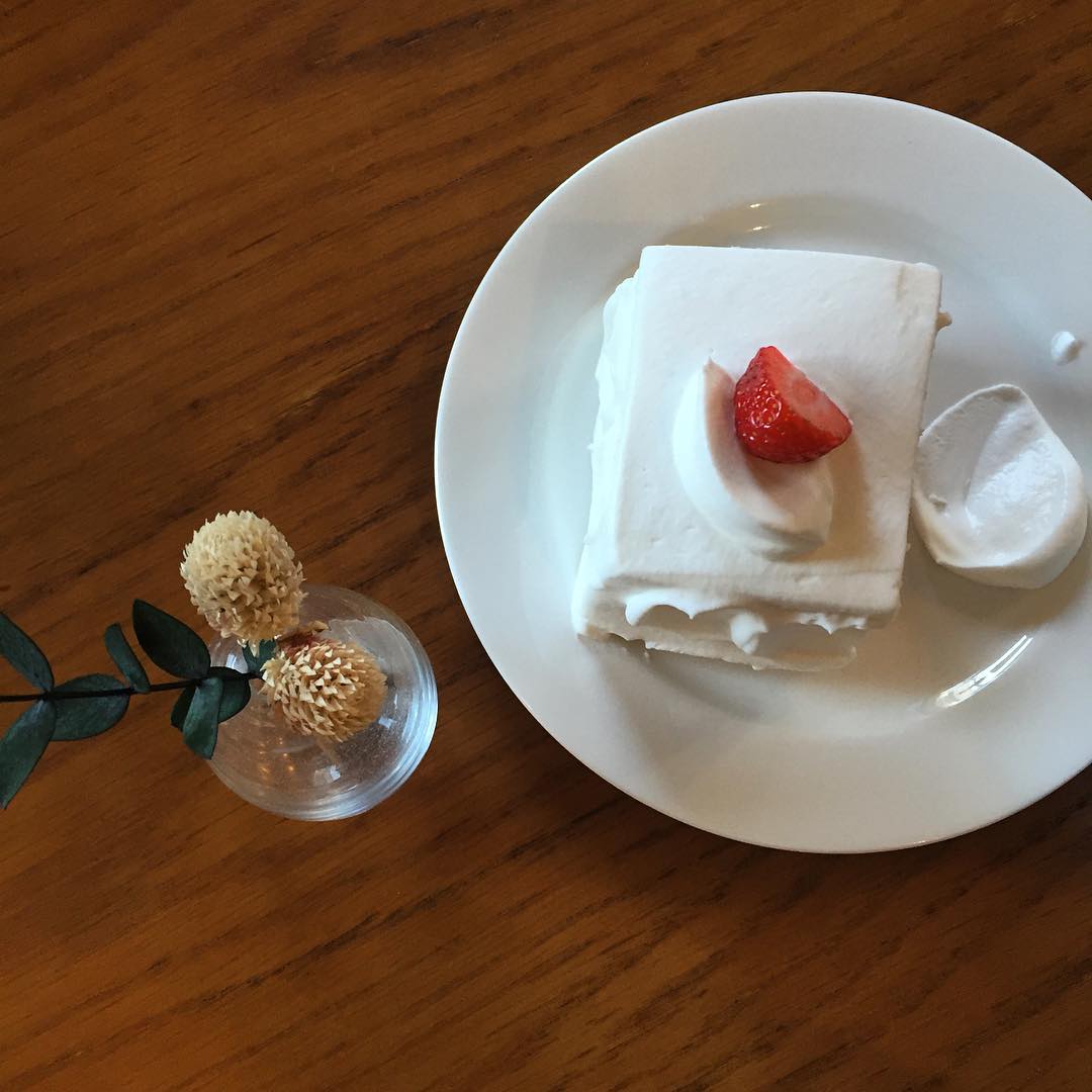 퐁포네뜨|홍대맛집, 카페/디저트맛집, 식신 대한민국 No.1 맛집검색,맛집추천