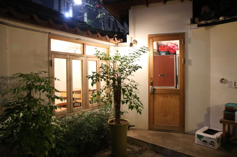 place_img