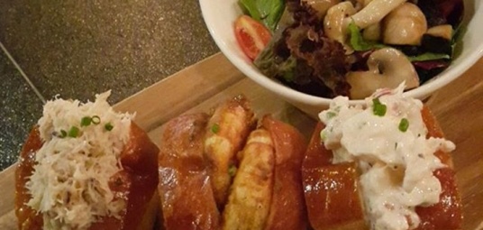 The Lobster Bar(더 로브스터 바)