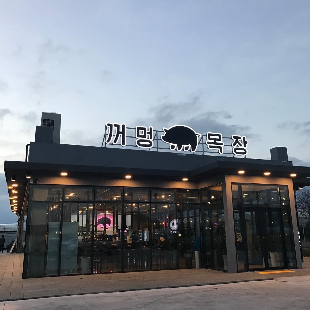 place_img