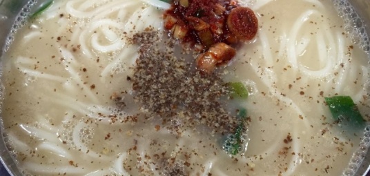 삼대째 전통칼국수
