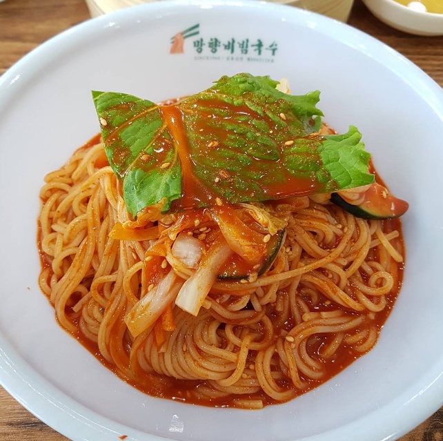 출처 : 망향비빔국수 대전노은점 인스타그램 검색 결과
