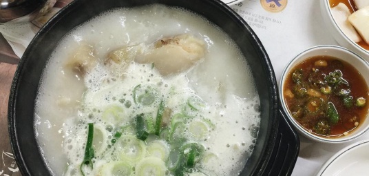 팔복도가니탕