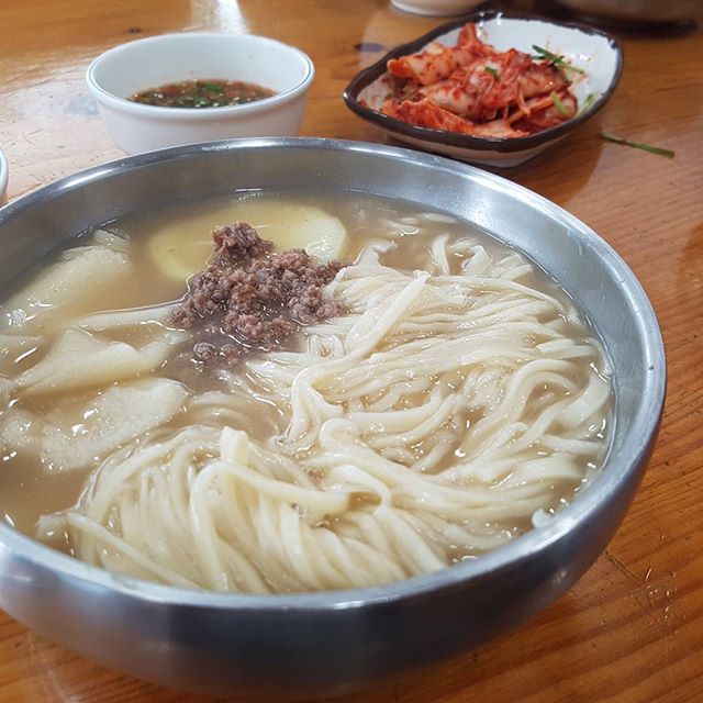 출처 : 민속손국시 인스타그램 검색 결과