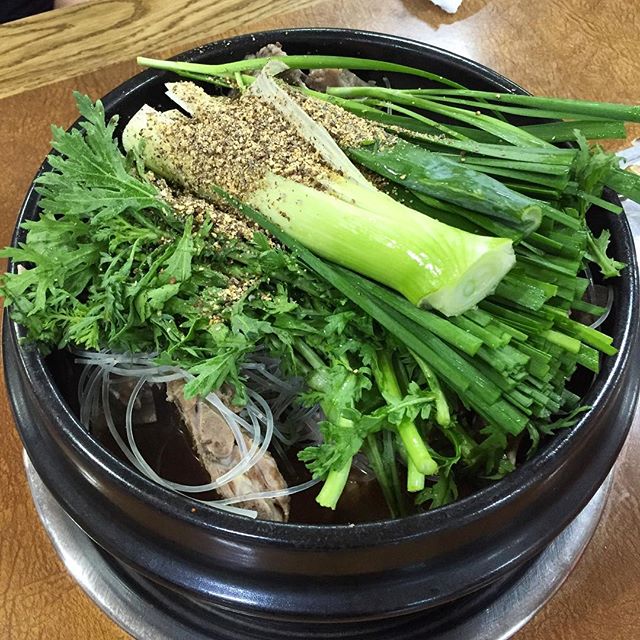   출처 : 청주대 왕뚝배기 인스타그램 검색 결과