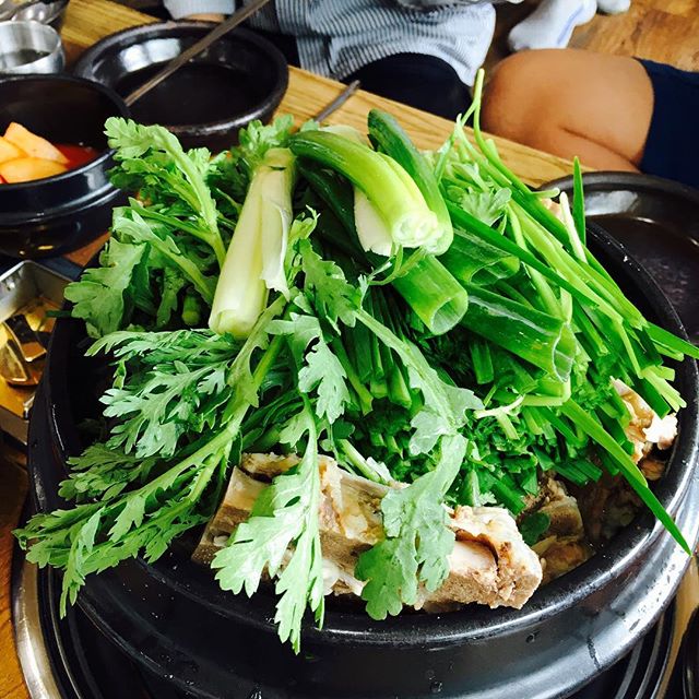   출처 : 청주대 왕뚝배기 인스타그램 검색 결과